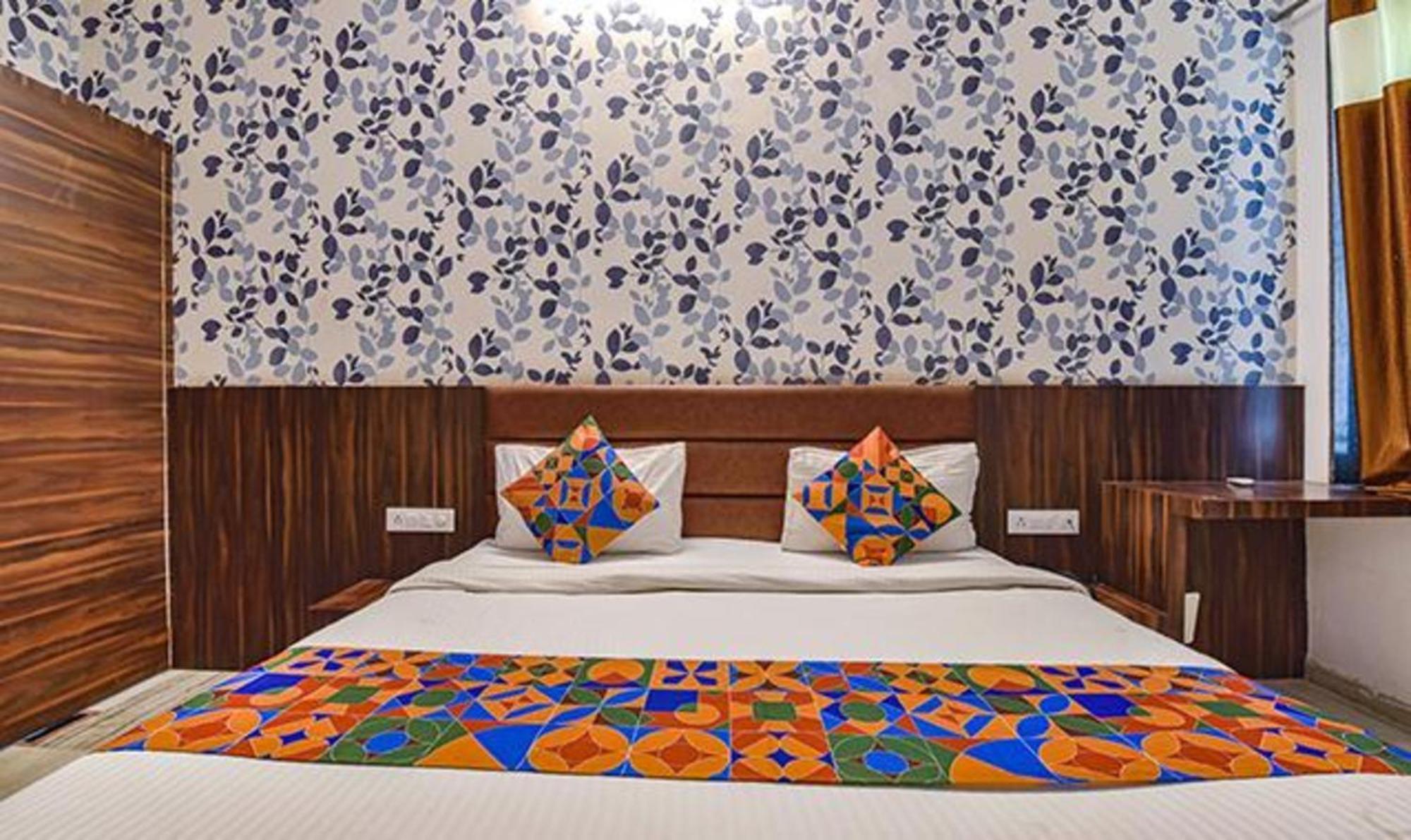 โอโย แฟล็กชิป 76576 รันบังกา โฮเทล Hotel อุเดเปอร์ ภายนอก รูปภาพ